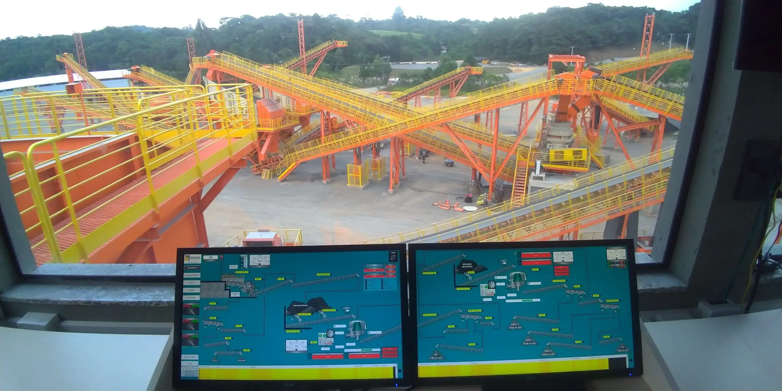 Obra e painel elétrico da Elétrica Burda
